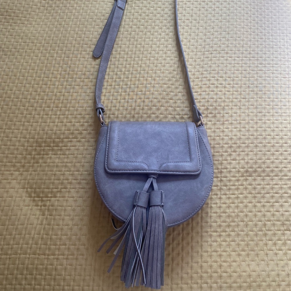 Grey cross-body purse with tassel detail